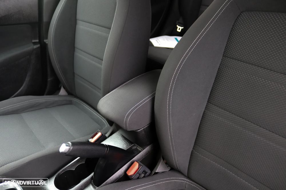 Fiat Tipo Station Wagon 1.3 M-Jet Lounge Tech - 20