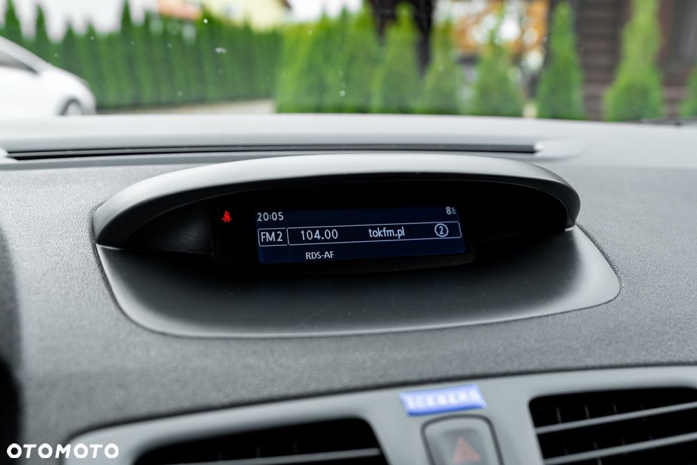 Renault Megane 1.6 16V Business - 30