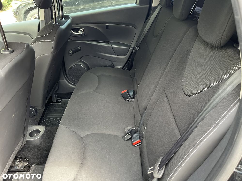 Renault Clio 1.2 16V Alize - 13