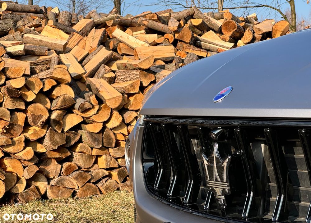 Maserati Levante Trofeo - 7