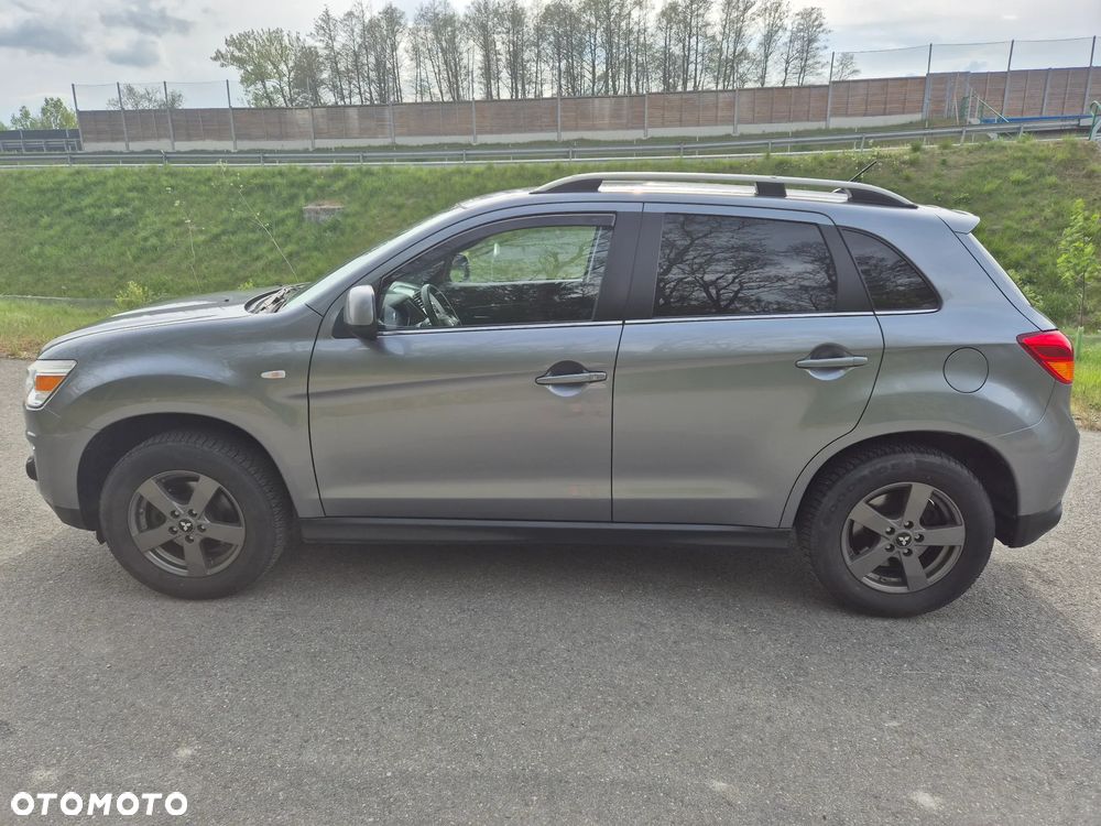 Mitsubishi ASX - 3