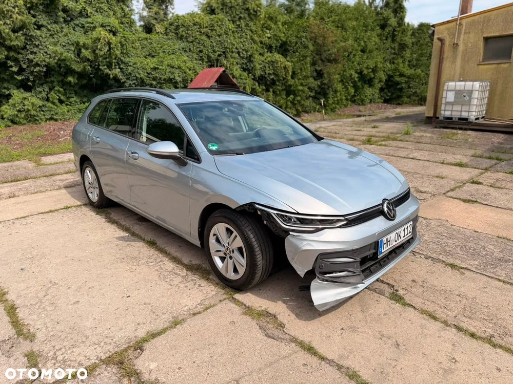 Volkswagen Golf 1.5 eTSI OPF DSG Edition 50 - 3