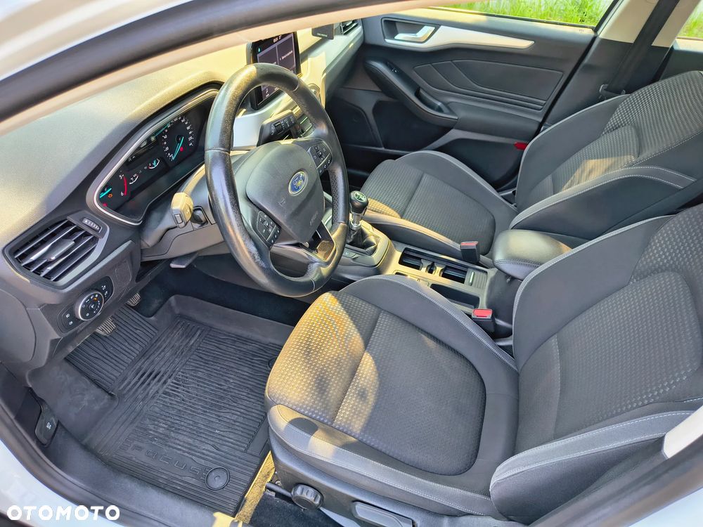 Ford Focus 1.5 EcoBlue Trend - 17
