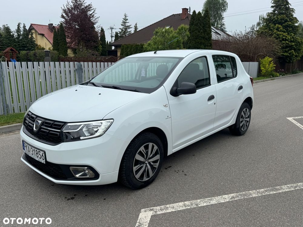 Dacia Sandero - 1