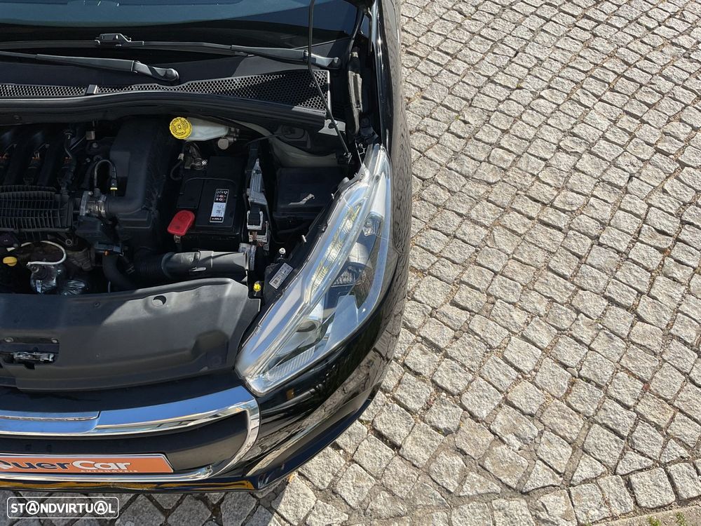 Peugeot 208 1.2 PureTech Style - 37