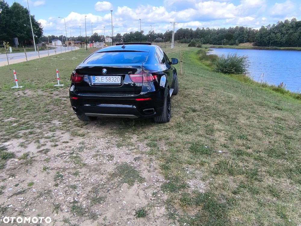 BMW X6 - 14