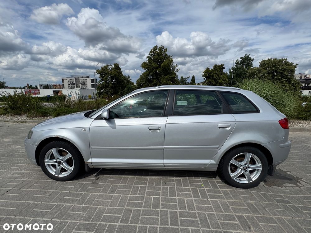 Audi A3 Sportback - 7