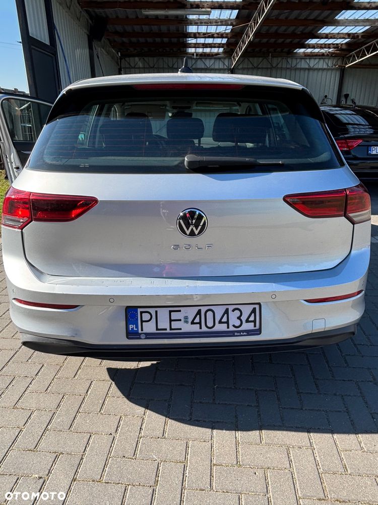 Volkswagen Golf VIII 2.0 TDI - 18