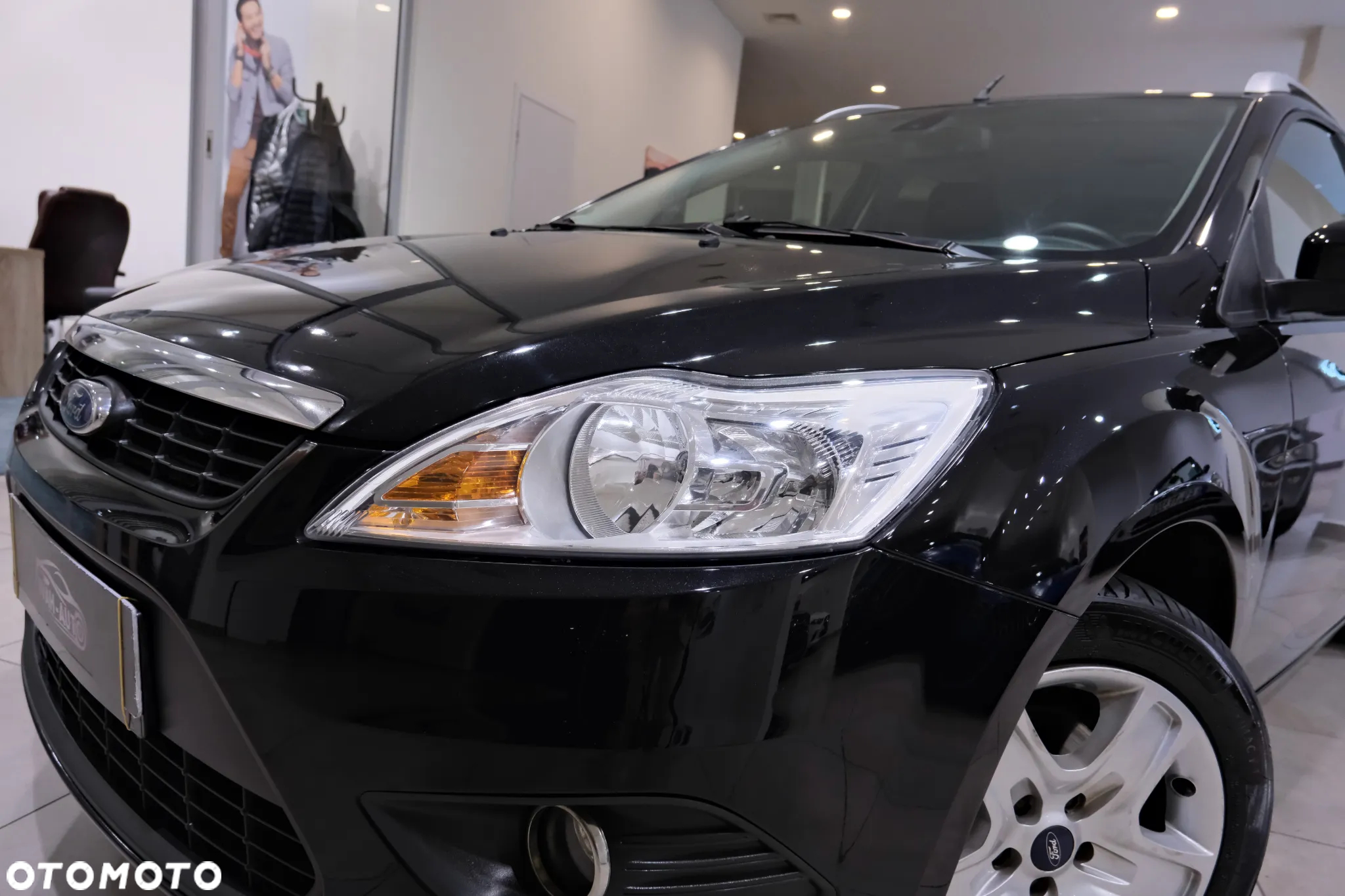 Ford Focus 1.6 TDCi Ambiente - 24