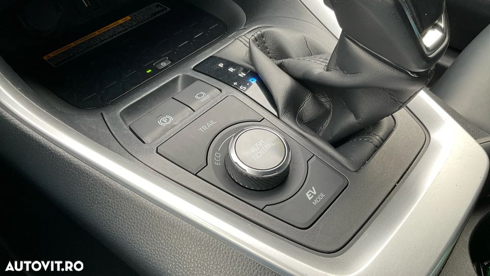 Toyota RAV4 2.5 Hybrid VVT-iE 4x4 Exclusive - 38