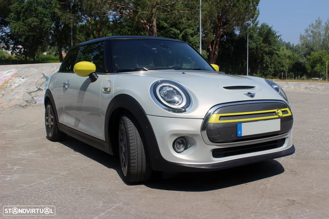 MINI 3 Portas Cooper SE Premium Extra Resolute Edition - 1