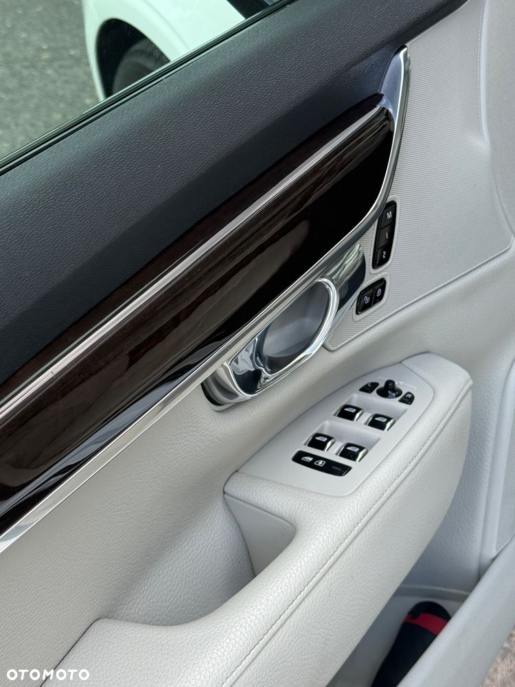 Volvo S90 T6 AWD Momentum - 14