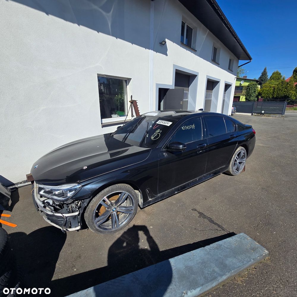 BMW Seria 7 - 15