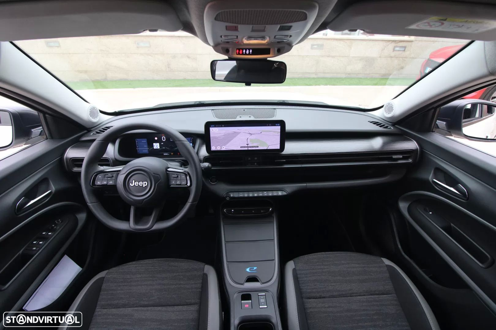Jeep Avenger 54 kWh Longitude - 29