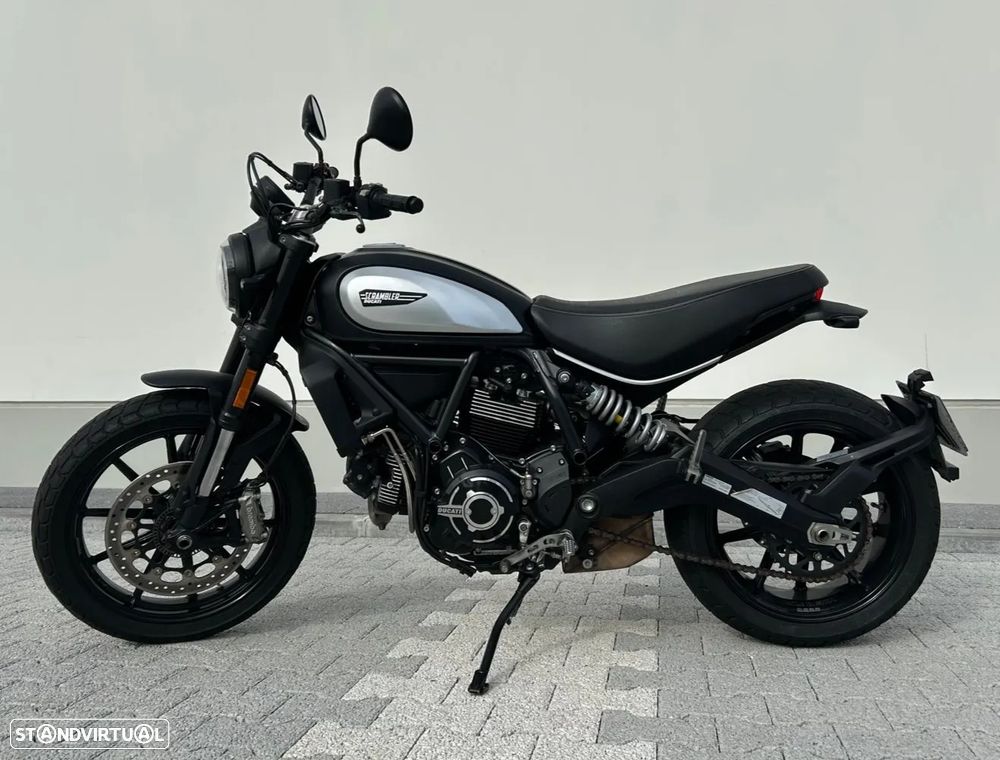 Ducati Scrambler 800 Icon Dark - 9