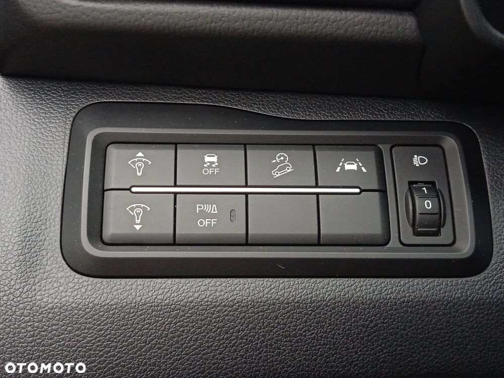 SsangYong/KGM Tivoli 1.5 T-GDI Adventure - 30