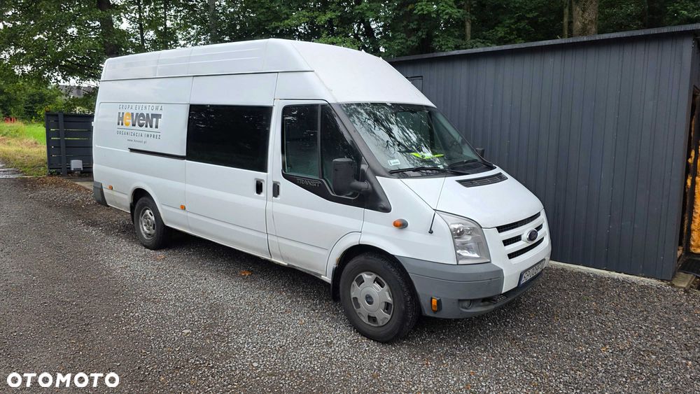 Ford Transit - 1