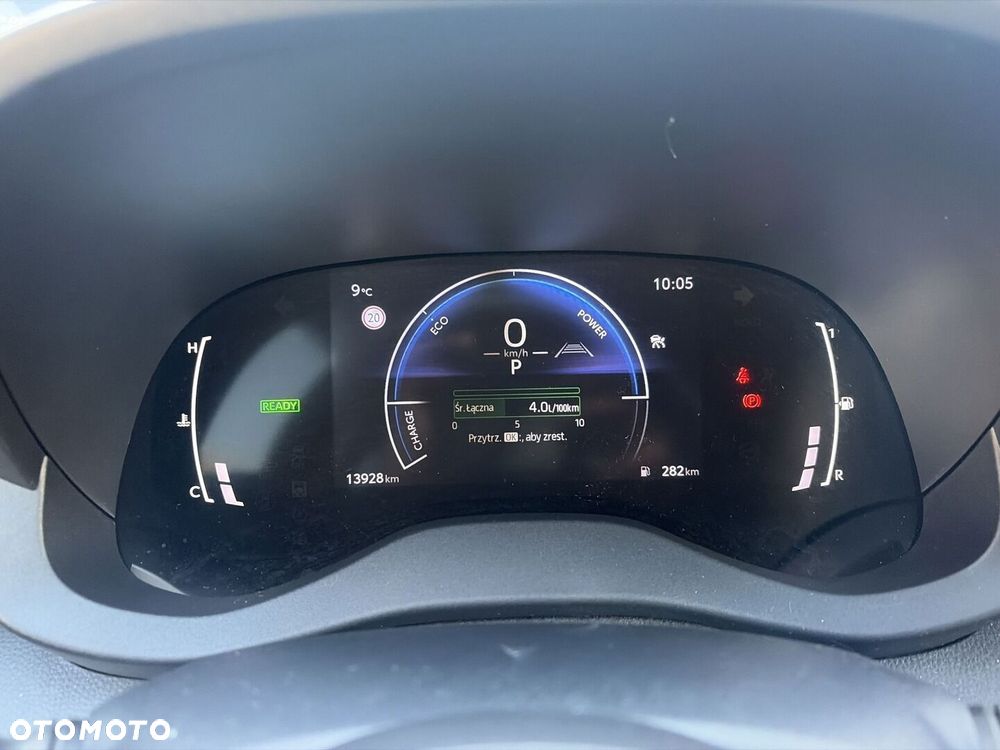 Toyota Yaris Hybrid 1.5 Style - 17