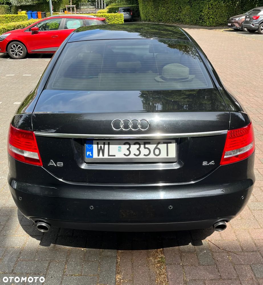 Audi A6 Limousine 2.4 - 3