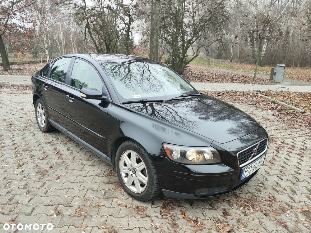 Volvo S40 2.0D Momentum - 4