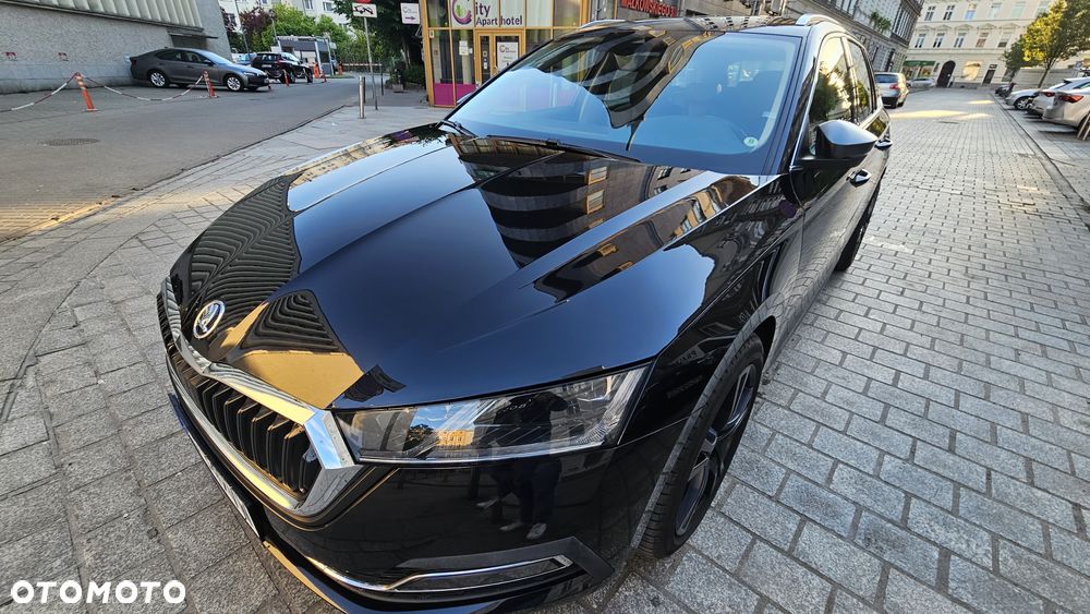 Skoda Octavia 2.0 TDI DSG Edition - 8