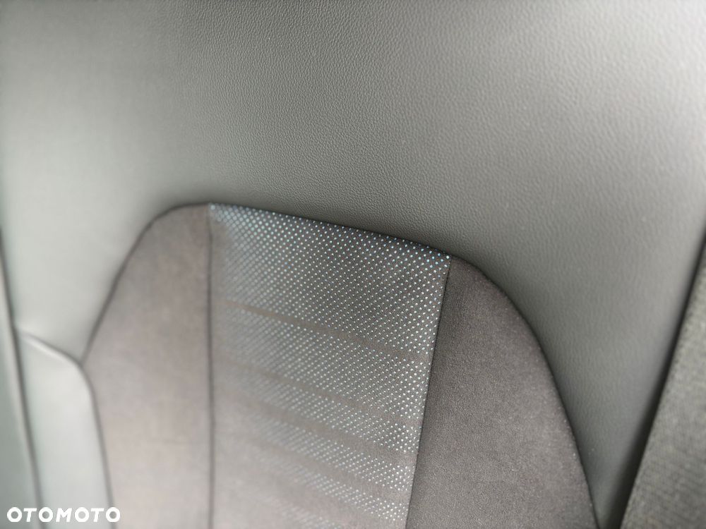 BMW Seria 3 320i xDrive M Sport - 19