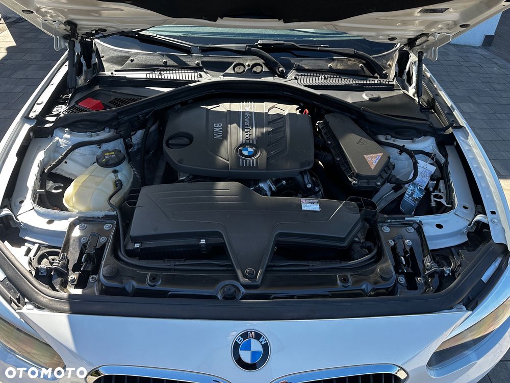BMW Seria 1 - 10