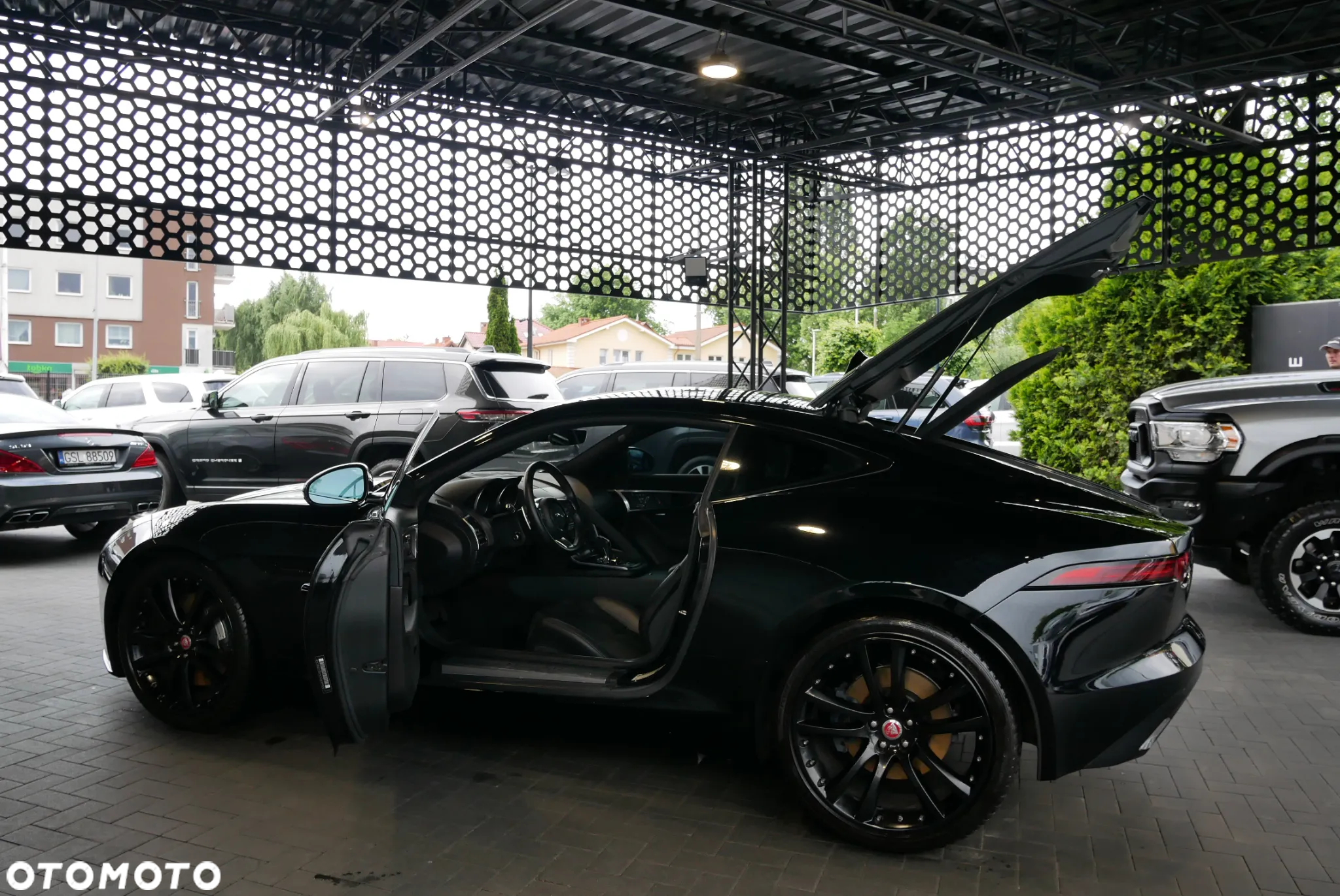 Jaguar F-Type Coupe 2.0 - 6