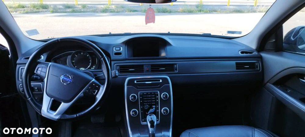 Volvo V70 D3 Geartronic Momentum - 12