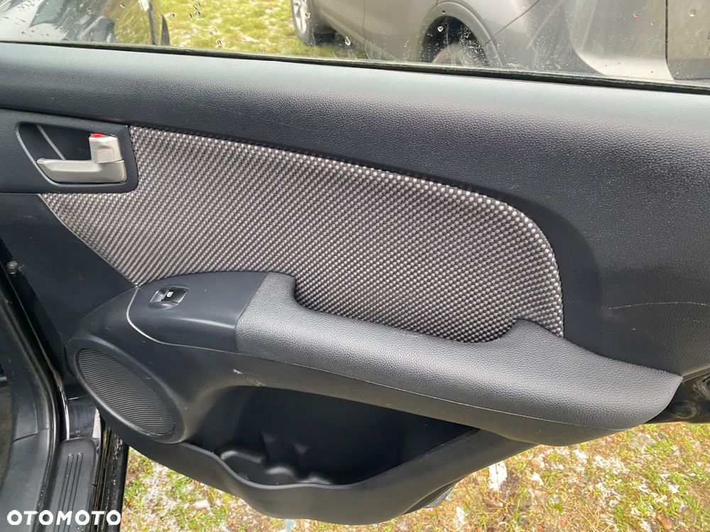 Kia Sportage 2.0 2WD Cup - 26