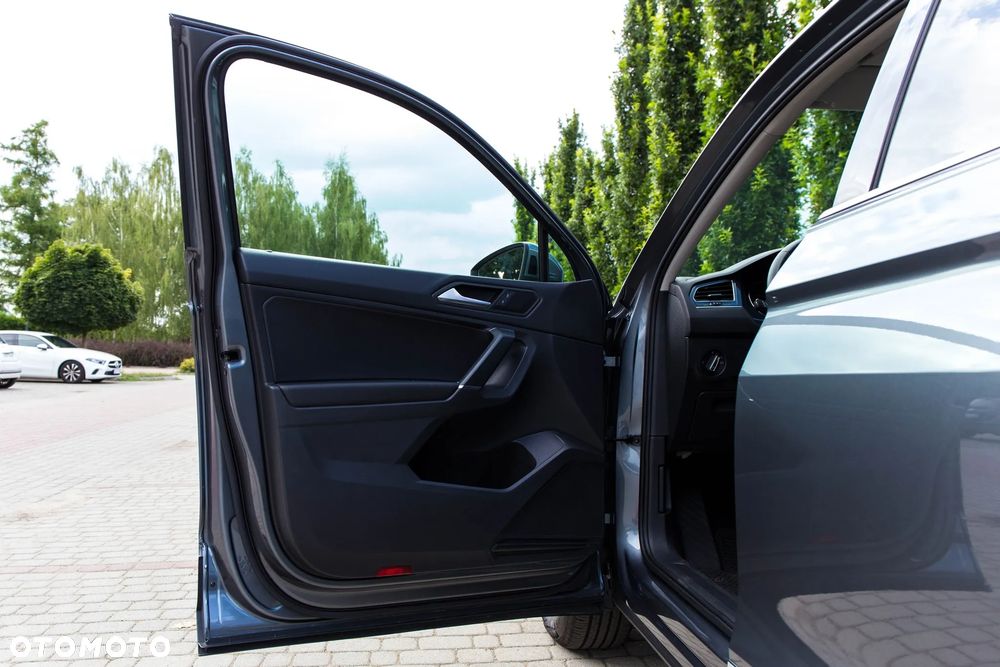 Volkswagen Tiguan Allspace 2.0 TSI 4Mot Comfortline DSG 7os - 20