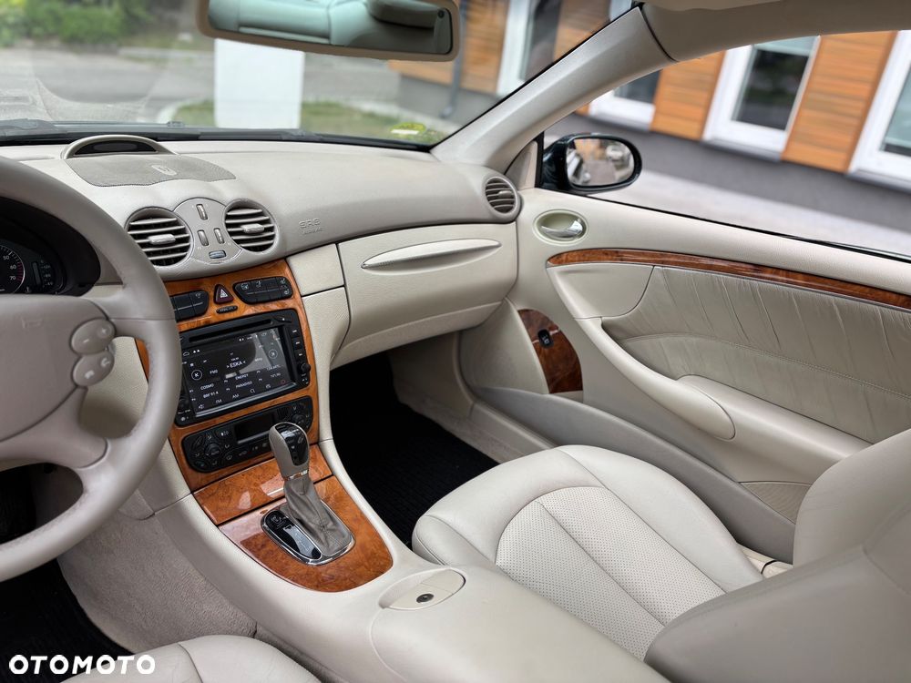 Mercedes-Benz CLK 320 Elegance - 22