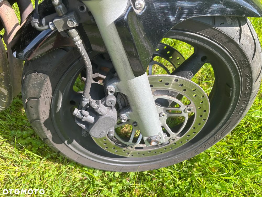 Honda Hornet - 11