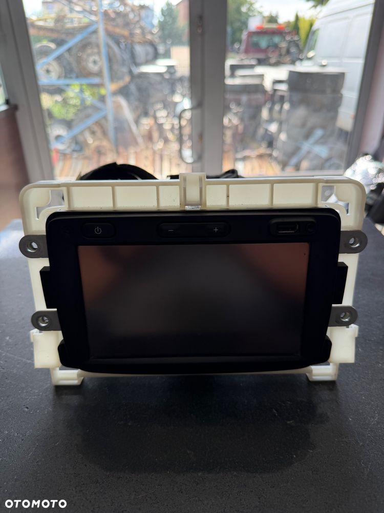 Radio nawigacja+ramka komplet Renault Master III 281157477R 682607530R - 1