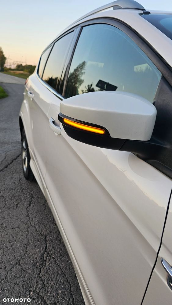 Ford Kuga - 18