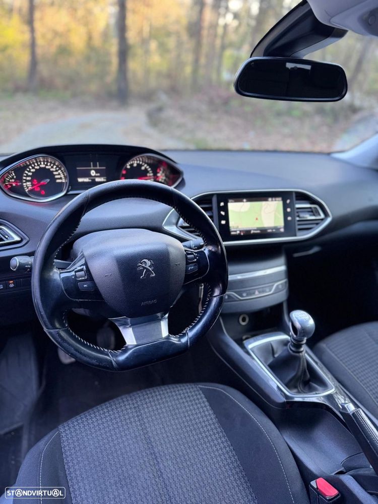 Peugeot 308 SW 1.5 BlueHDi Business Line - 21