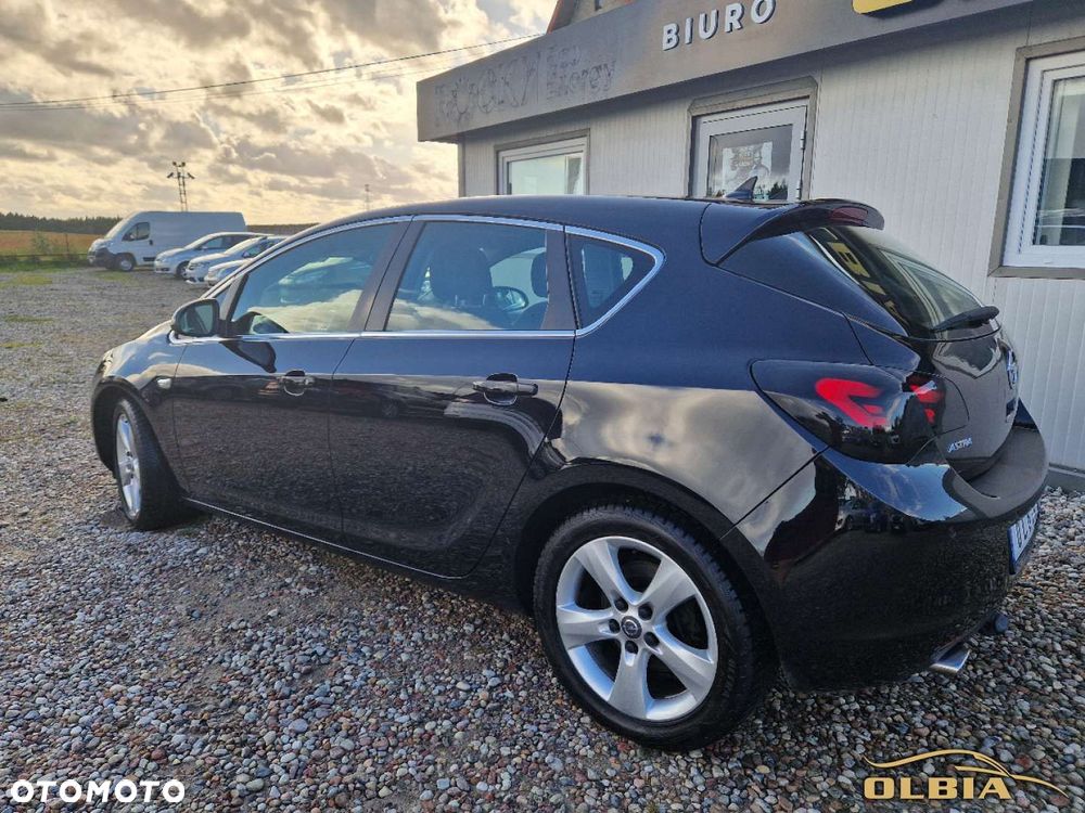 Opel Astra - 17
