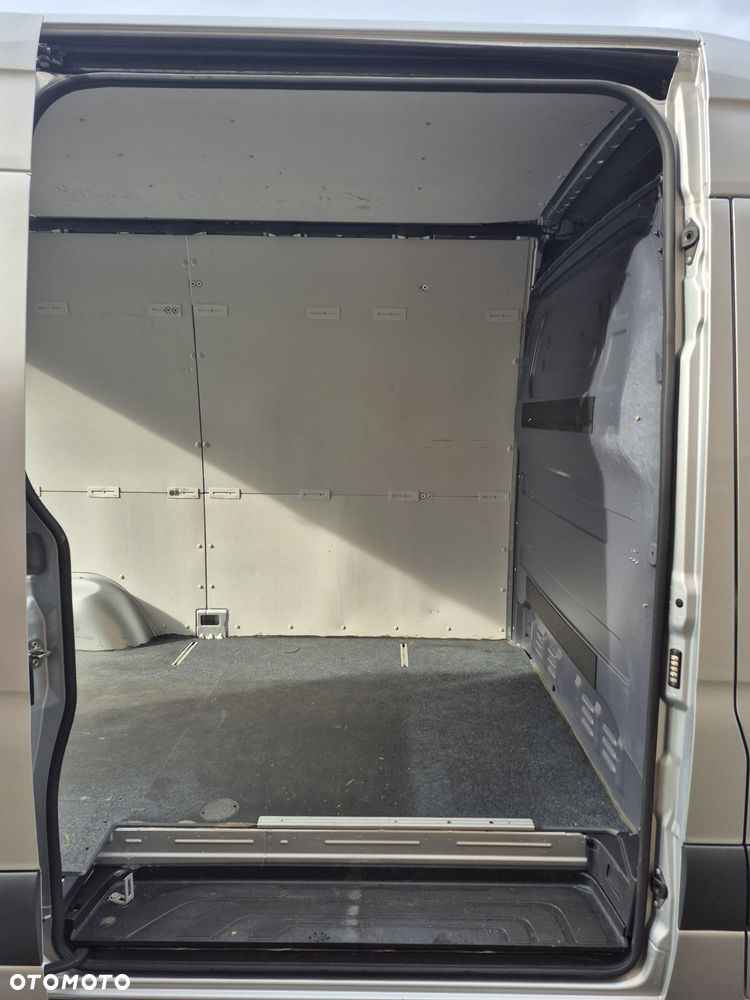 Mercedes-Benz SPRINTER 907 316 CDI - 11