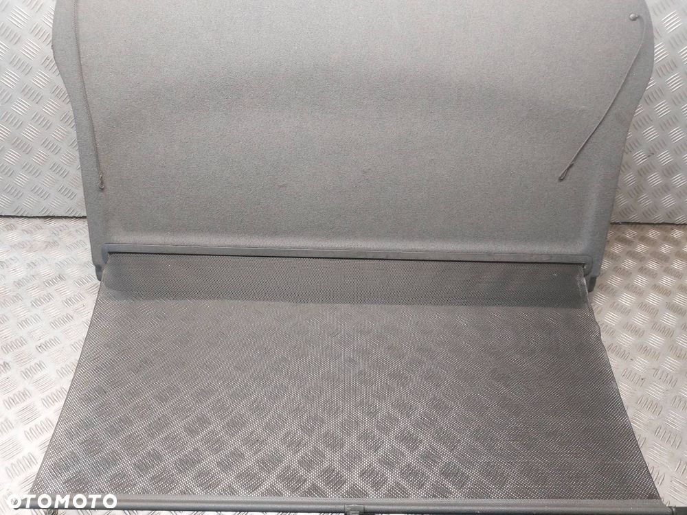 PÓŁKA BAGAŻNIKA Z ROLETĄ TOYOTA AVENSIS T25 HATCHBACK - 2