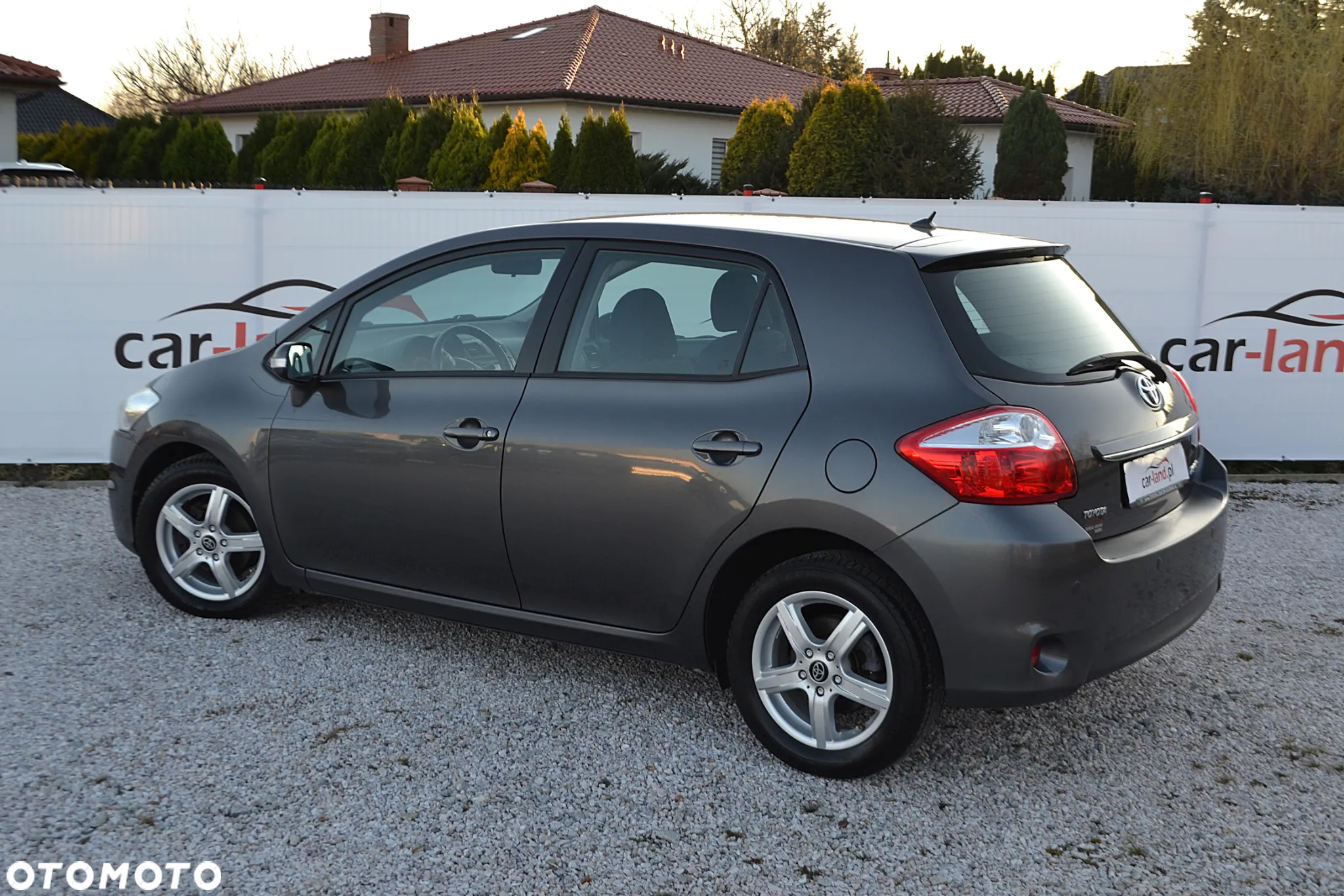 Toyota Auris 1.4 D-4D Premium - 8