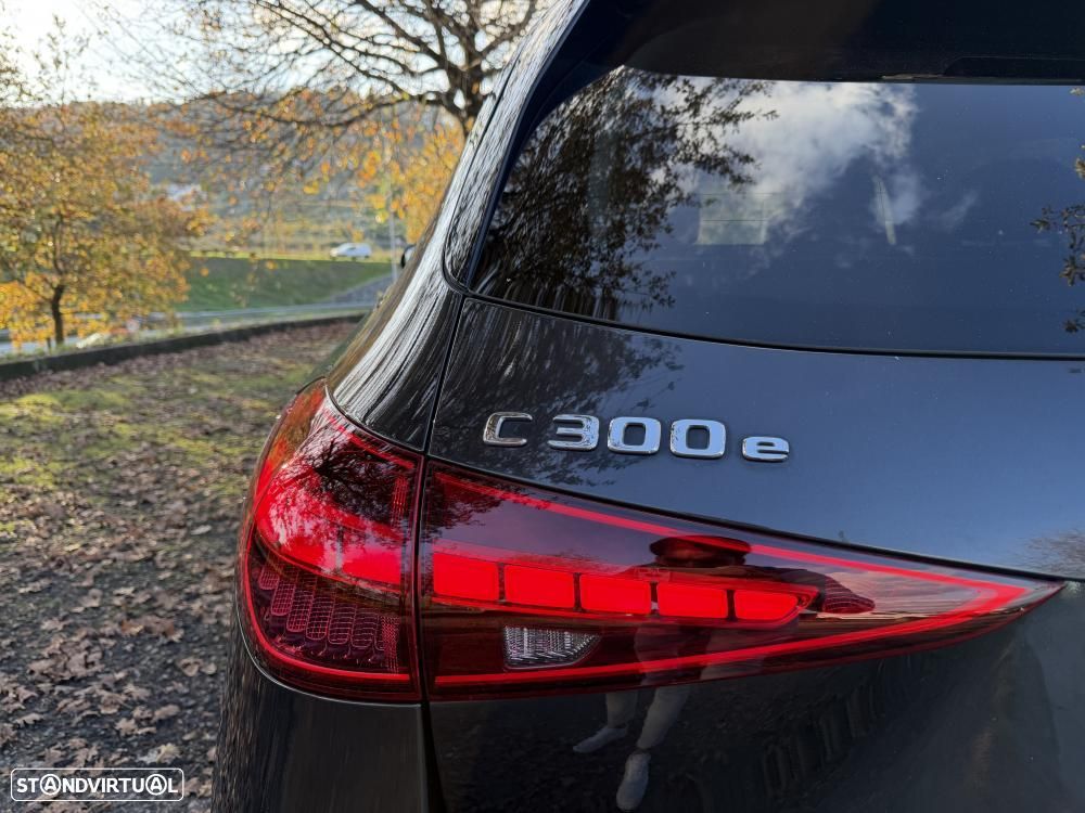 Mercedes-Benz C 300 e T 9G-TRONIC AMG Line Advanced - 17