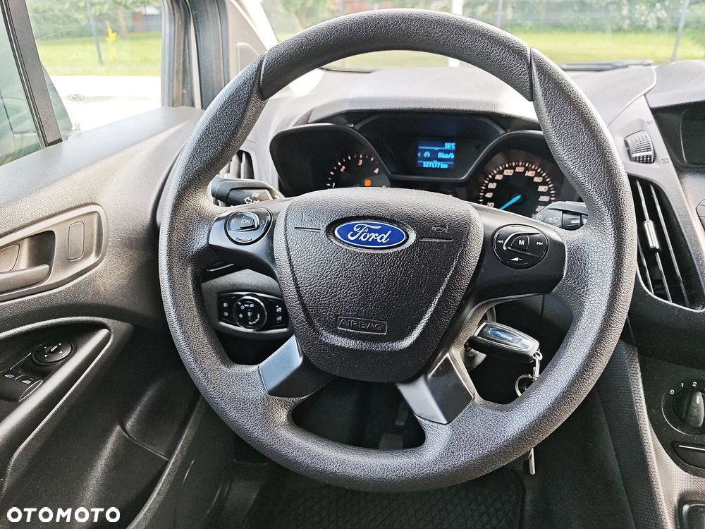 Ford Transit Connect - 21