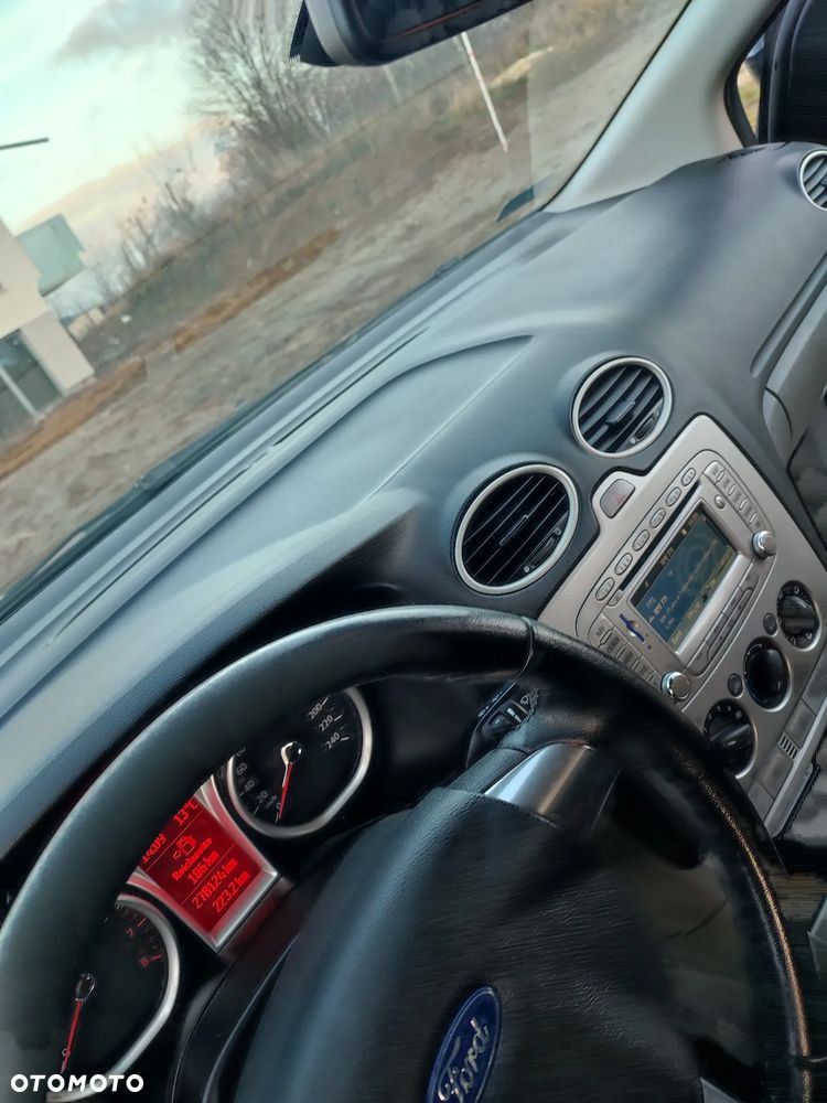 Ford Focus 1.6 Trend EU5 - 26