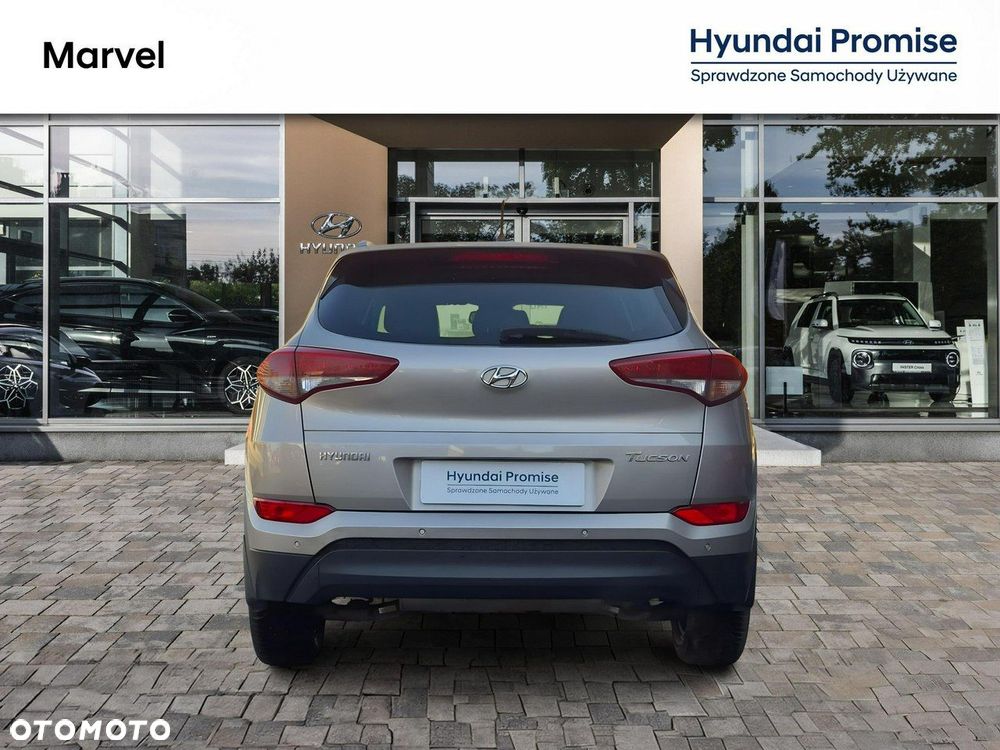 Hyundai Tucson 1.6 GDI BlueDrive Comfort 2WD - 4