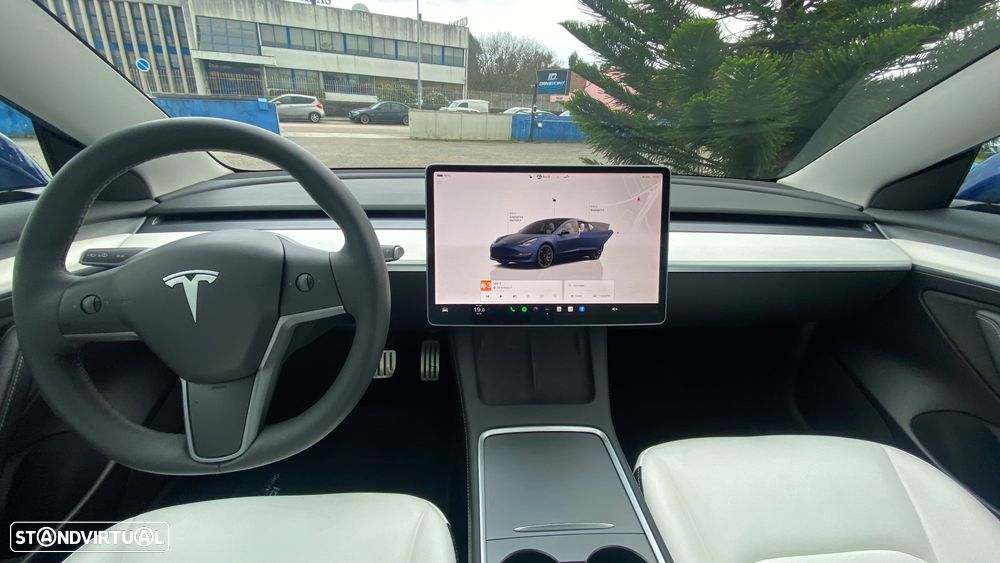 Tesla Model 3 Performance Dual Motor AWD - 31