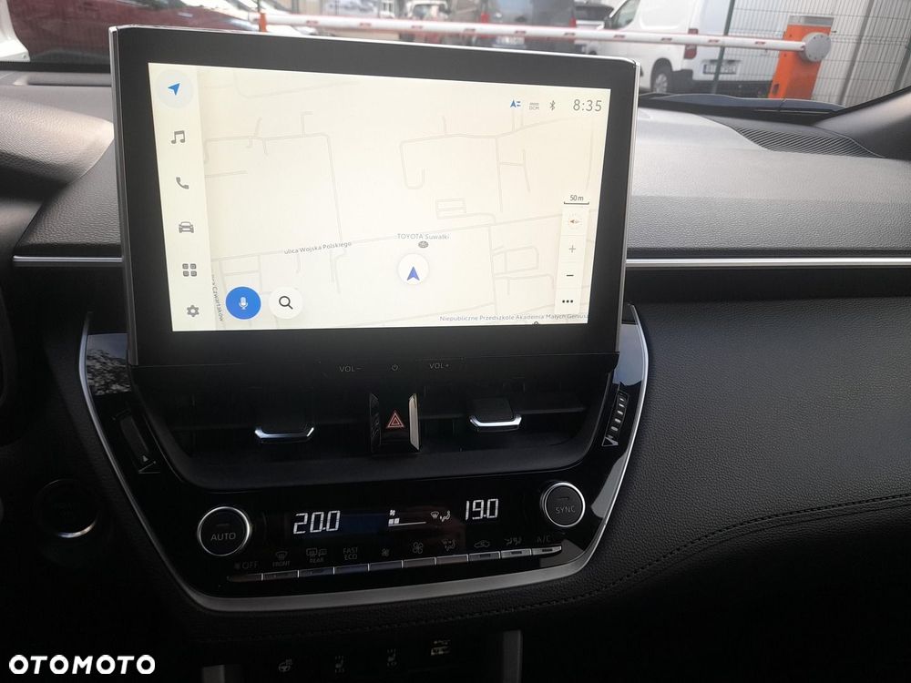 Toyota Corolla Cross - 16