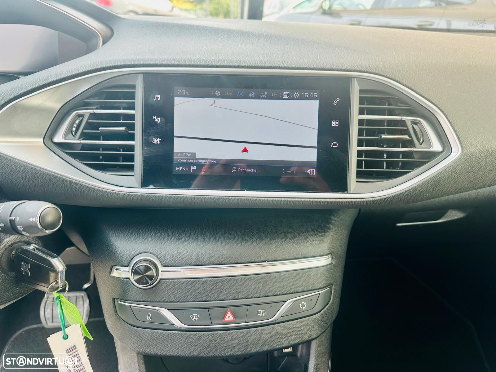 Peugeot 308 SW 1.5 BlueHDi Allure EAT6 - 18