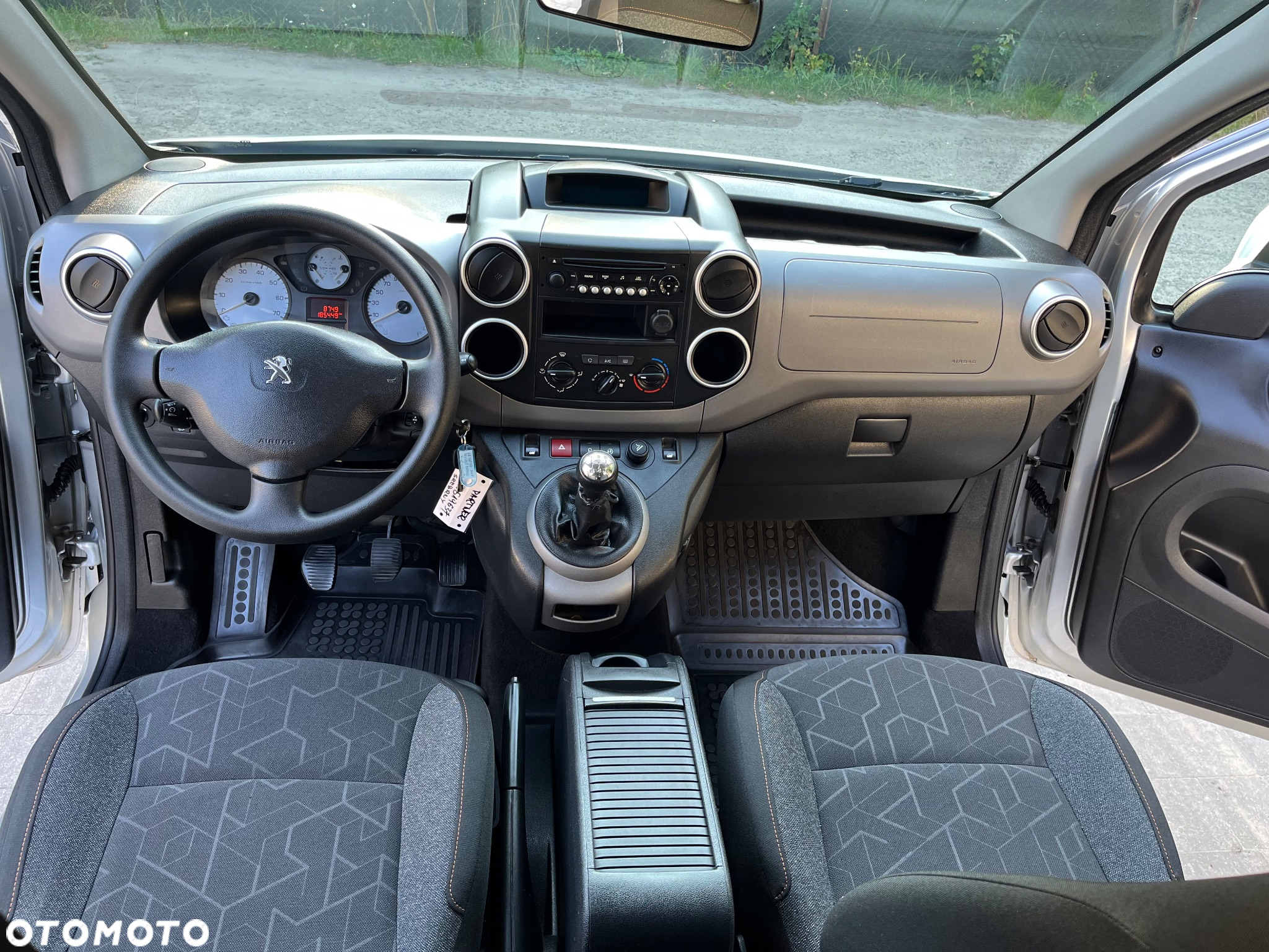 Peugeot Partner 1.6 BlueHDi Outdoor - 27