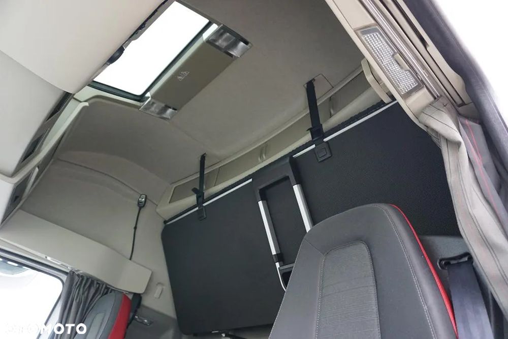 Volvo FH / 500 / EURO 6 / ACC / XL / I -COOL / MAŁY PRZEBIEG - 17