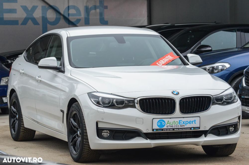 BMW Seria 3 320d Aut. Advantage - 38